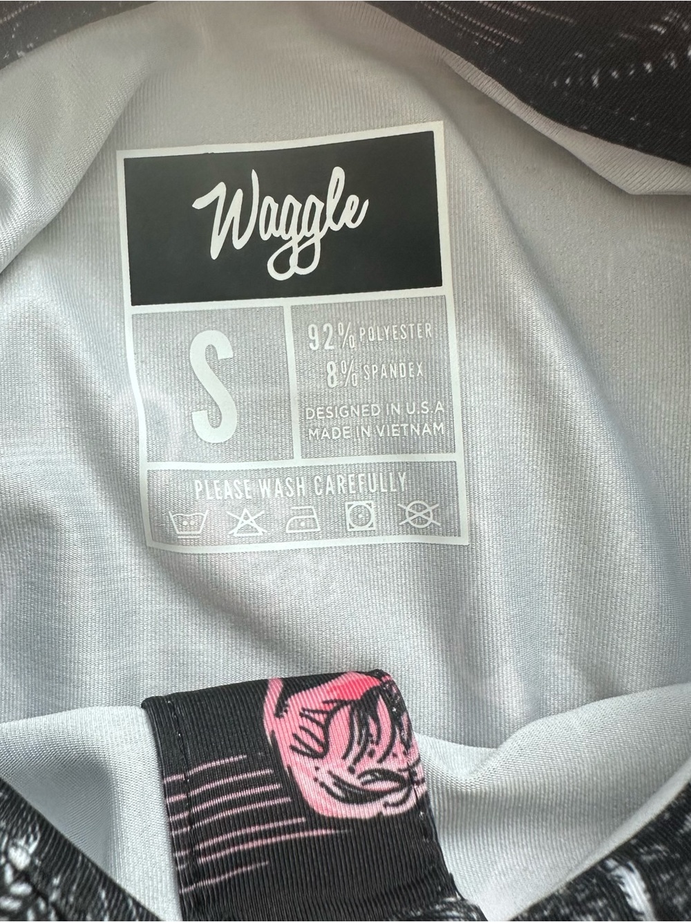 ⭐️NWT Waggle Men’s Polo - Flamingo Grove (Small) - Picture 3 of 5